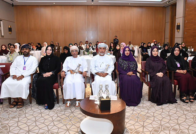 Higher Institute of Health Specialties Holds Muscat Alzheimer's Forum